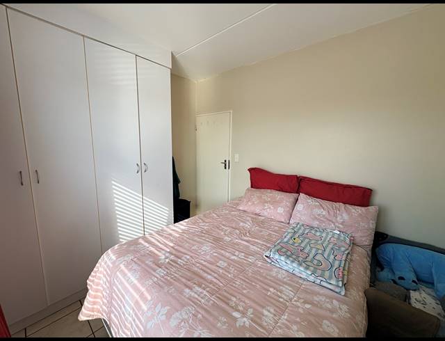 2 BEDROOM APARTMENT FOR SALE IN PARKRAND